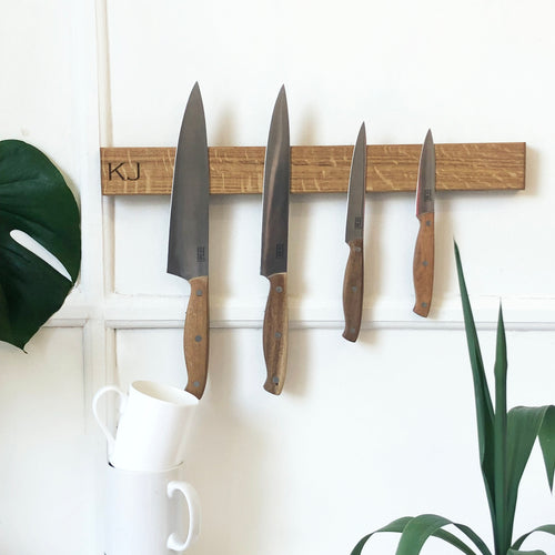 Oak knife rack | wooden knife rack | engraved knife rack | personalised knife rack | fifth anniversary | kitchen gifts